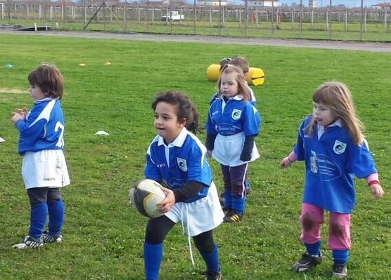 Rugby femminile, squadre e allenamenti gratuiti a Messina a sostegno di ragazzini in difficoltà. C’è l’intesa Comune – Rugby Lions – Enjoy Sicily
