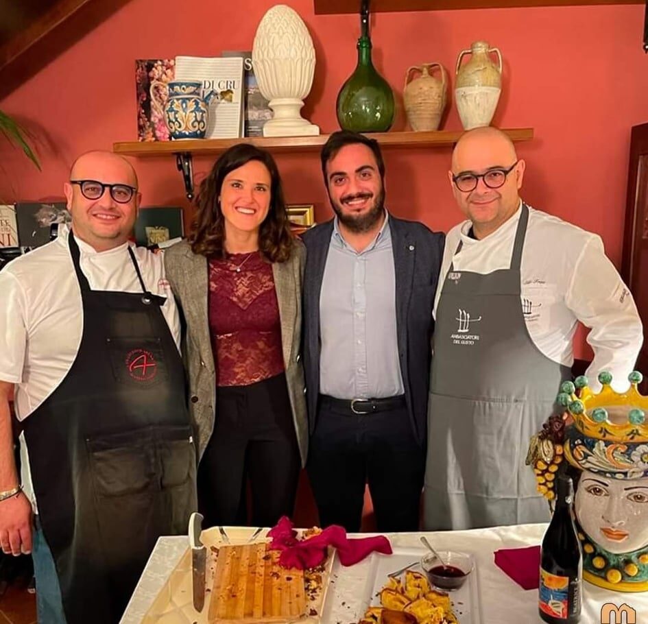 Da San Martino a Natale, si festeggia con Cantine Bonfiglio e Start up Mozzica. “Fidanzati in box” con gli chef Arena e Freni