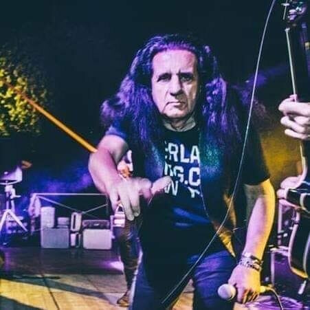 A The Voice Senior il catanese Pino Puggelli strega tutti