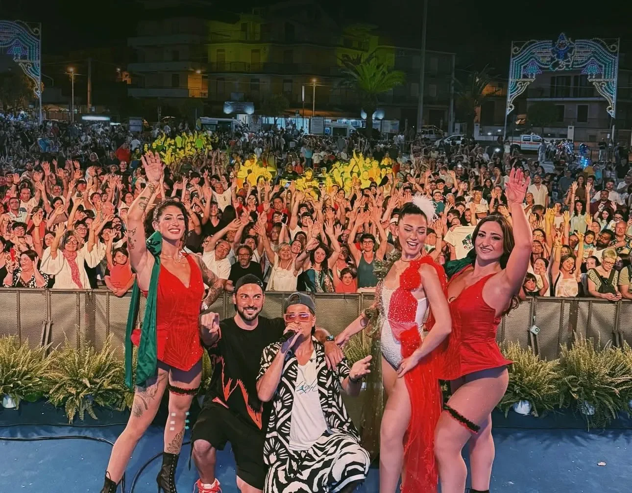 A Giardini Naxos una grande notte di musica e divertimento con Radio Studio Centrale